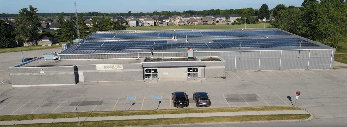 Thamesford district recreation centre - view from parking lot